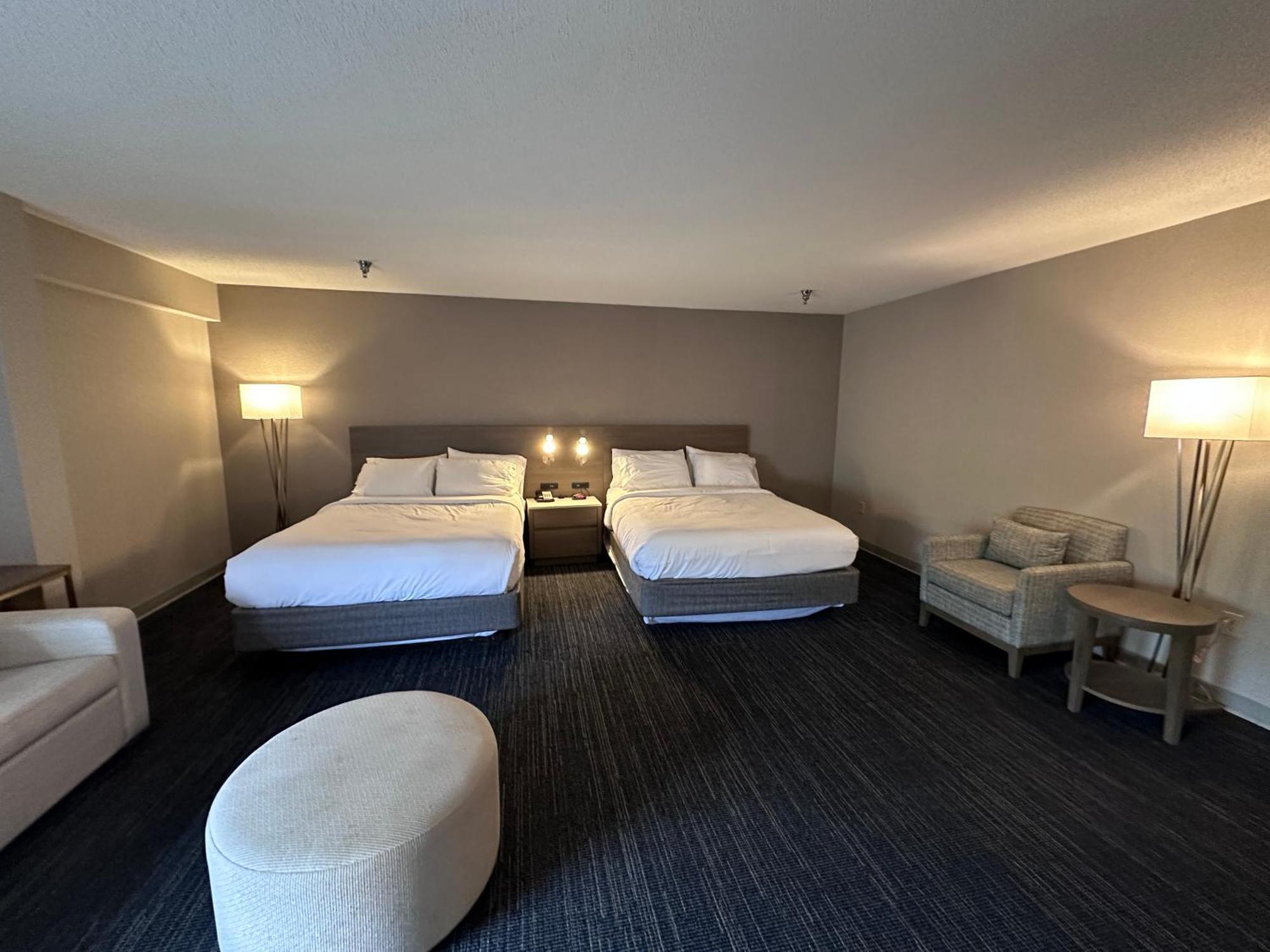 Wingate By Wyndham Waynesboro Hotel Exterior photo